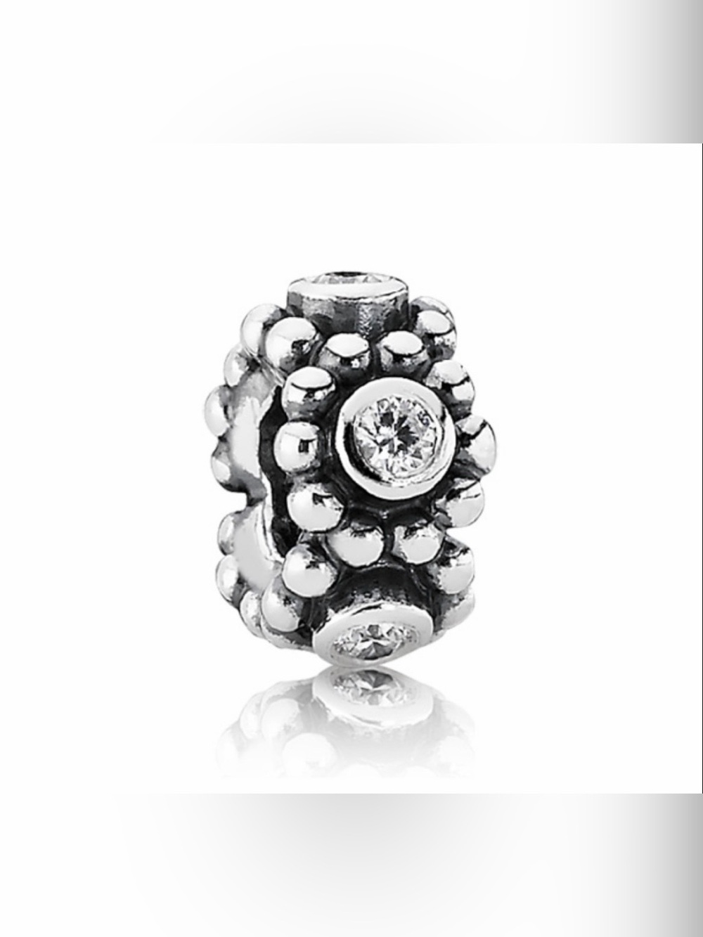 Pandora Her Majesty Spacer